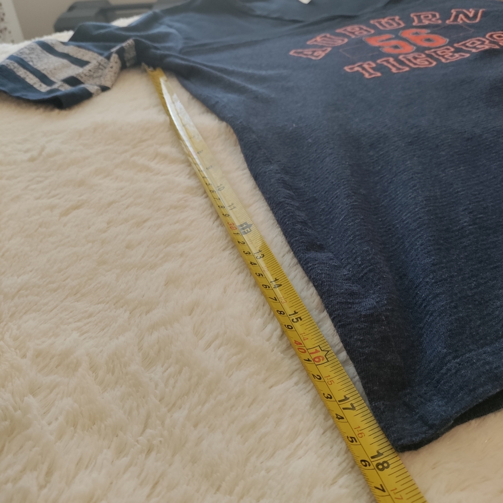 Auburn Tigers Women XL Slim Fit Jersey T-shirt Football V-neck - Picture 5 of 10